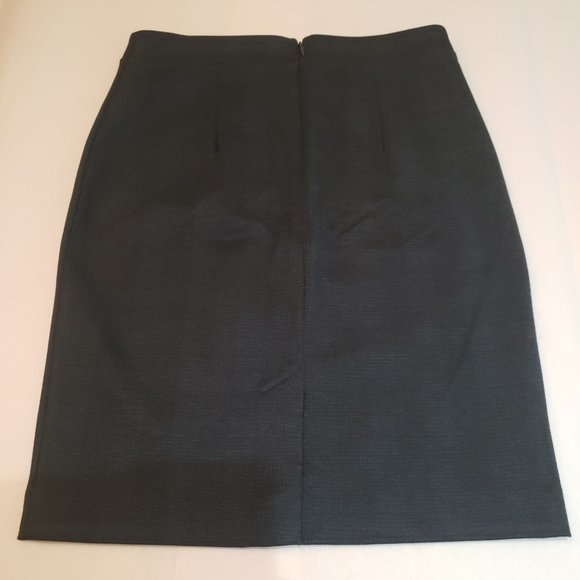 Banana Republic Subtle Plaid Pattern Pencil Skirt-Women’s Size 2 - Picture 9 of 10